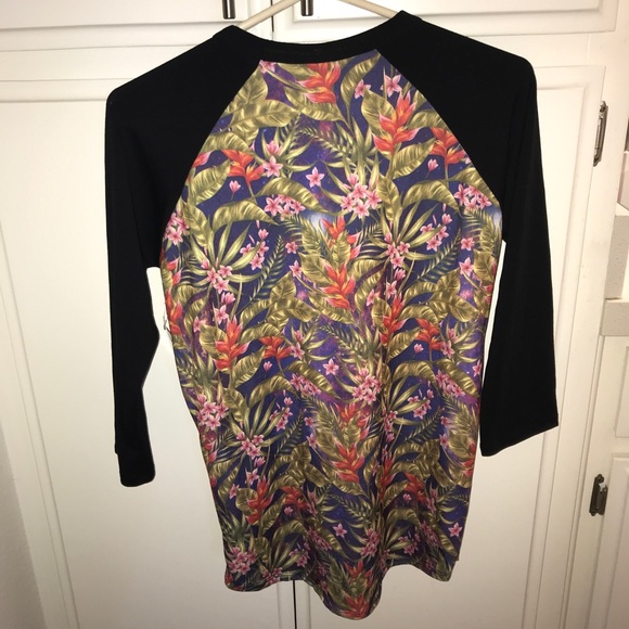 LulaRoe Randy XS - Picture 3 of 3